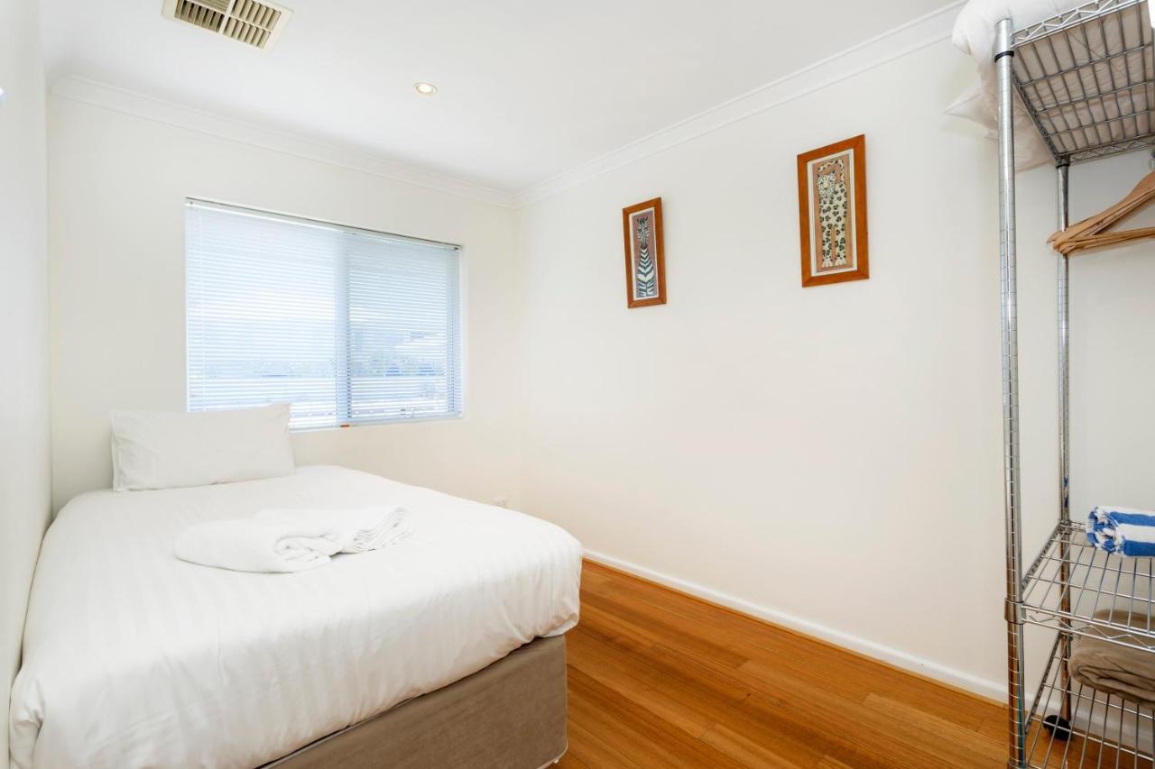 Scarborough Beachlife Apartment - Executive Escapes Perth Exterior photo